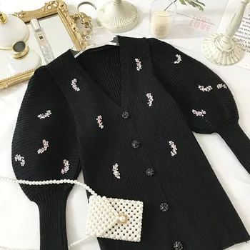 

Sequinned Knitted Sweater Women 2020 Spring and Autumn New Slimming Bubble Sleeve Leisure V-neck Jumper Knitwear