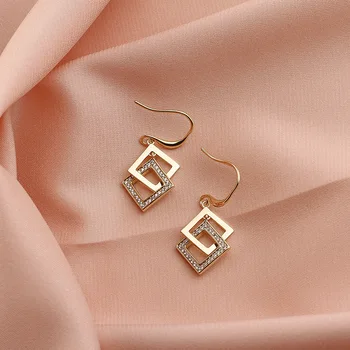 

High Grade Sense French Earrings 2020 nian New Style Fashion Simple Square Geometry Earrings Female Online Celebrity