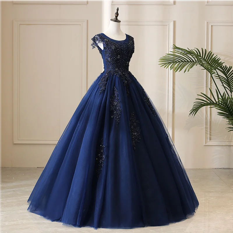 Vintage-Scoop-Quinceanera-Dresses-Princess-Gowns-Estidos-De-15-Anos-Applique-Beading-Masquerade-Women-Formal-Party (3)