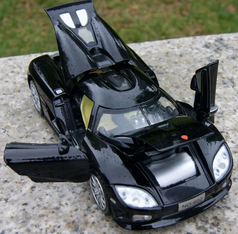 1/32 масштаб Форсаж электронная модель автомобиля литой автомобиль diecasts игрушка с светильник звук для подарка