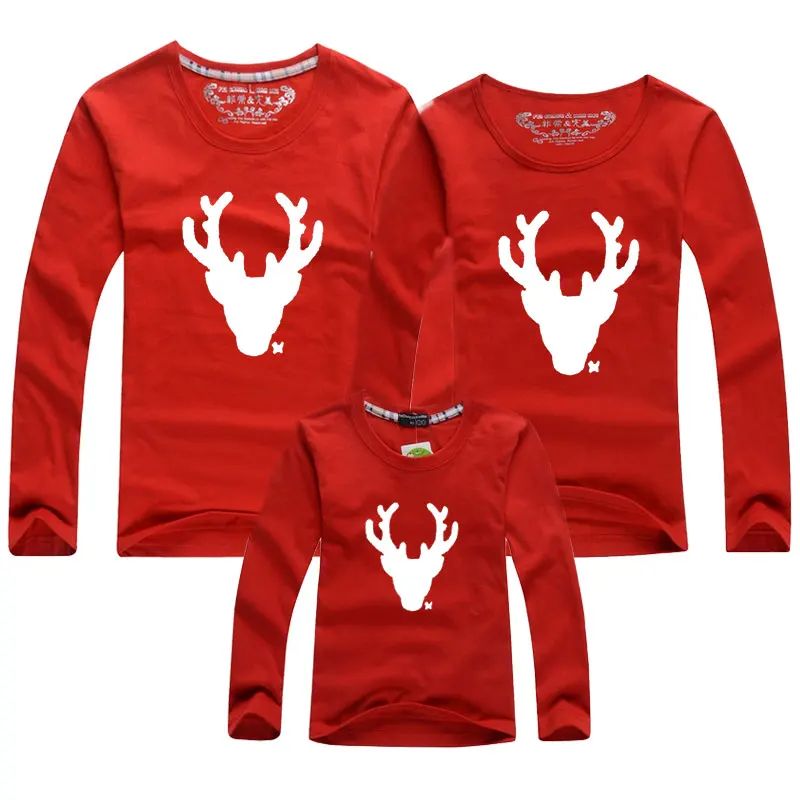 С рождественским оленем, семейная Одежда для мамы и дочки семейная одежда для папы футболка для сына с длинным рукавом Семья подходящая друг к другу одежда - Цвет: Red