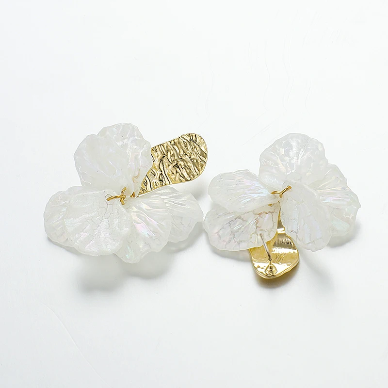 AENSOA корейский белый корпус трещина цветок лепесток Висячие серьги для женщин новые милые необычные серьги модный подарок для ювелирных изделий