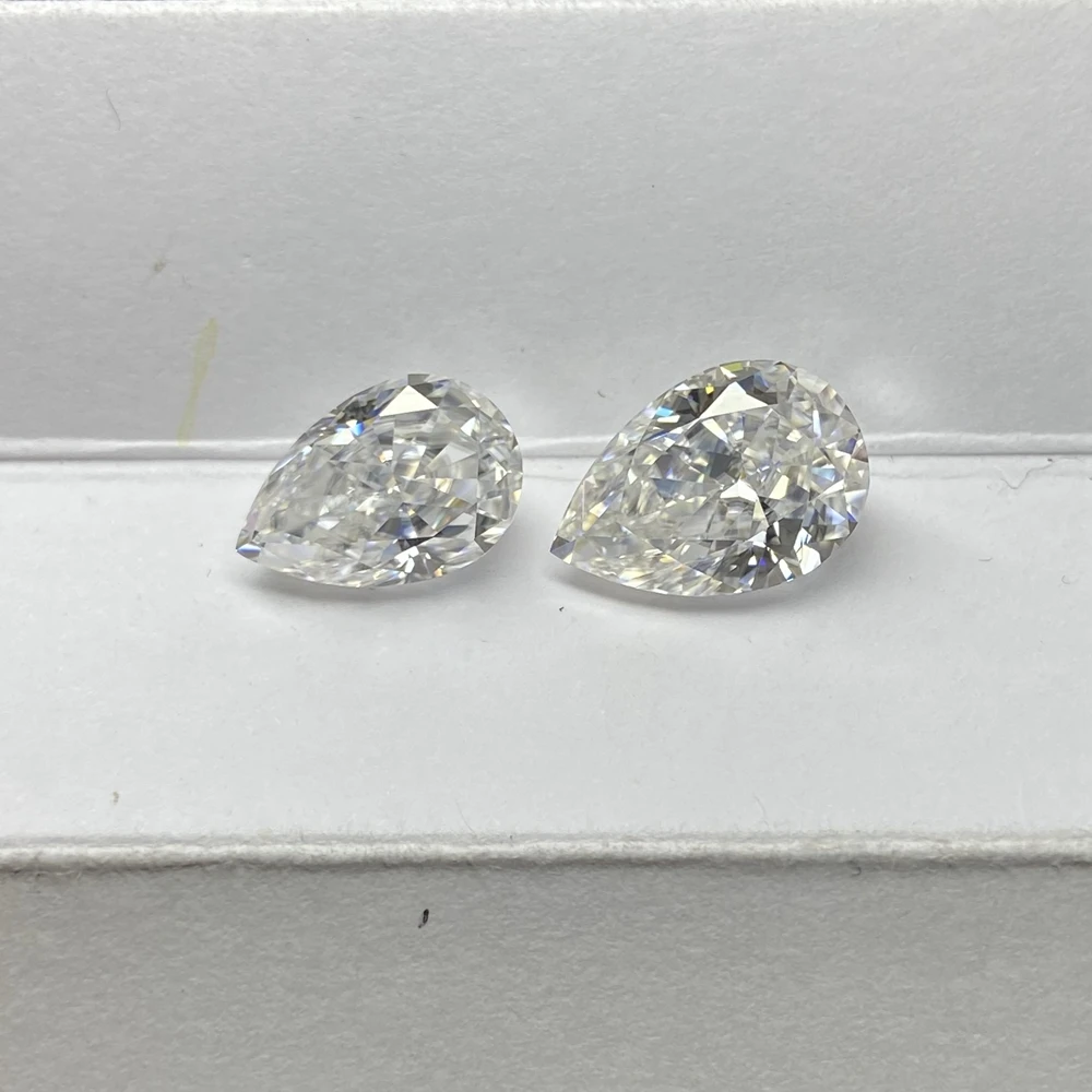 Meisidian D VVS1 8x12mm 4 Carat Pear Shape Iced Crushed Cut Moissanite Diamond