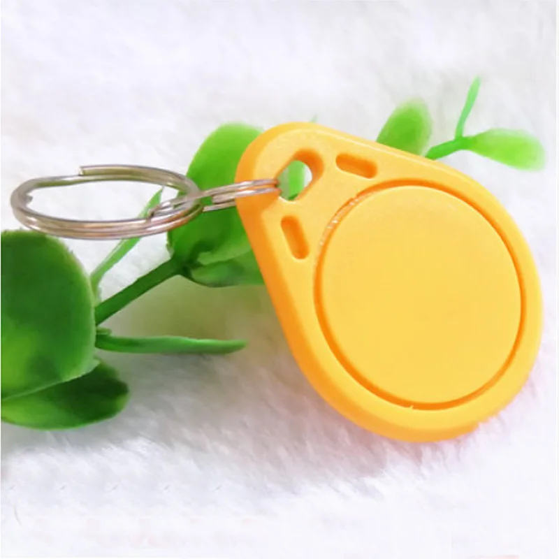 

100pcs 125khz RFID Tag llaveros llavero Porta Chave Card Sticker Key Fob Token Ring