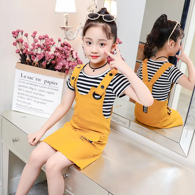 

2019 Summer New Style Little Girl Korean-style Western Style Lettered Suspender Skirt Set Girls Stripes T-shirt Two-Piece Set Fa