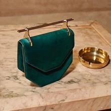 Роскошные женские сумки с металлической ручкой, шикарная цепь, полигональные дизайнерские сумки на плечо для женщин, модные бархатные женские сумки через плечо