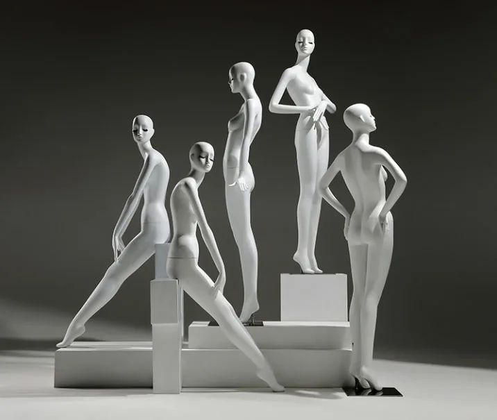 Fashion Style Slim Mannequin Women Model Fiberglass White Color On Promotion | Дом и сад