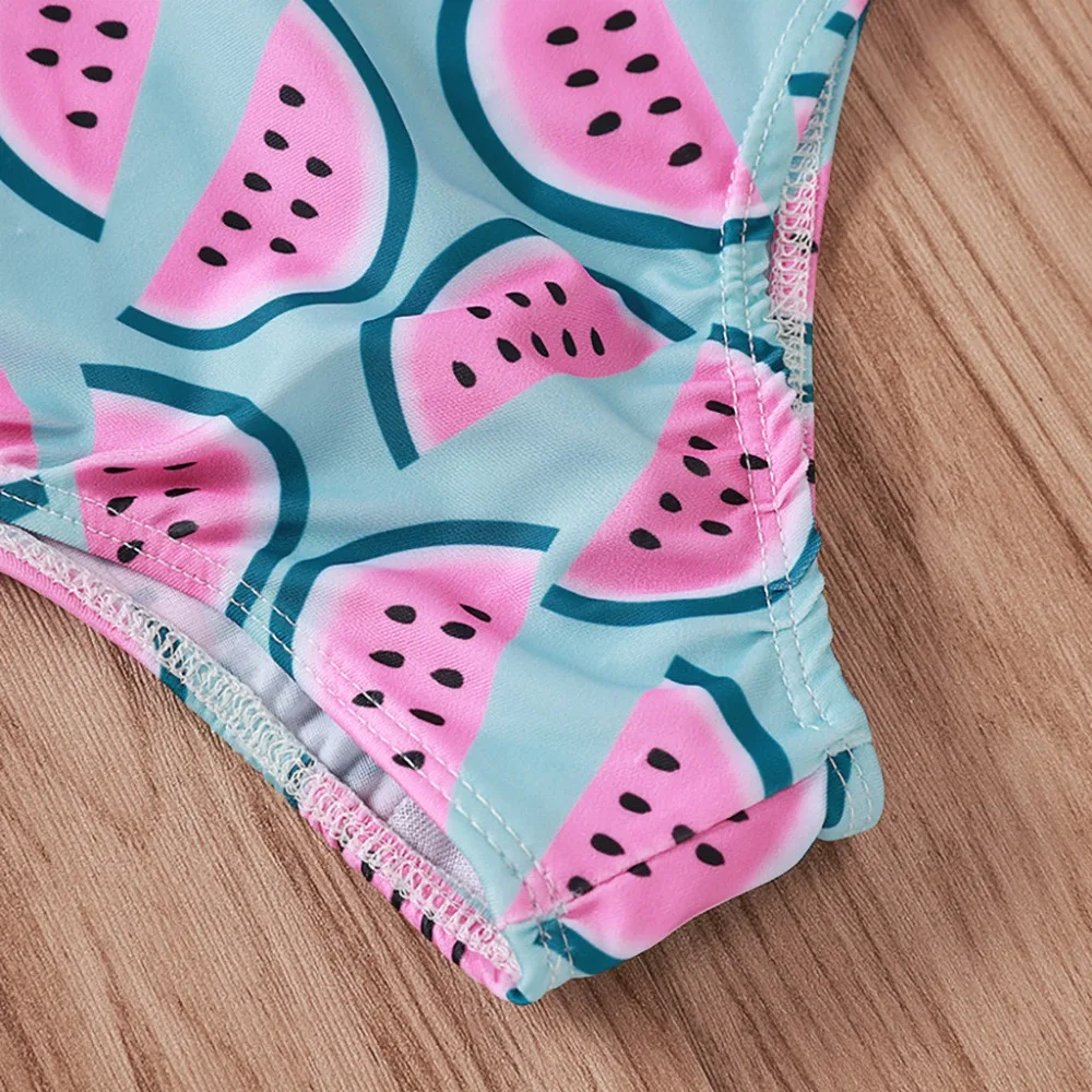 9 - FYF91210457_0548515373561096625