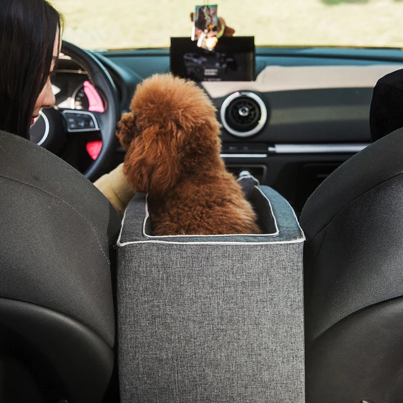 Hosiwei Kleiner Hund Katze Auto Nest Zubehör Interaktive Mittelkonsole Pet Travel Booster Seat Abnehmbar mit Sicherheitsgurt für die meisten Deluxe-Haustiersitze Armlehne Hund Katze Autositz 