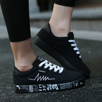 

Women Vulcanized Shoes Spring Summer Casual Shoes Ladies Breathable Canvas Sneakers Female Graffiti Printed Flat Shoes Plus Size