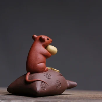 

Creative Purple Clay Mouse Figurines Tea Pet Auspicious Rat Crafts Mini Animal Miniature Home Decoration Desk Feng Shui Decor