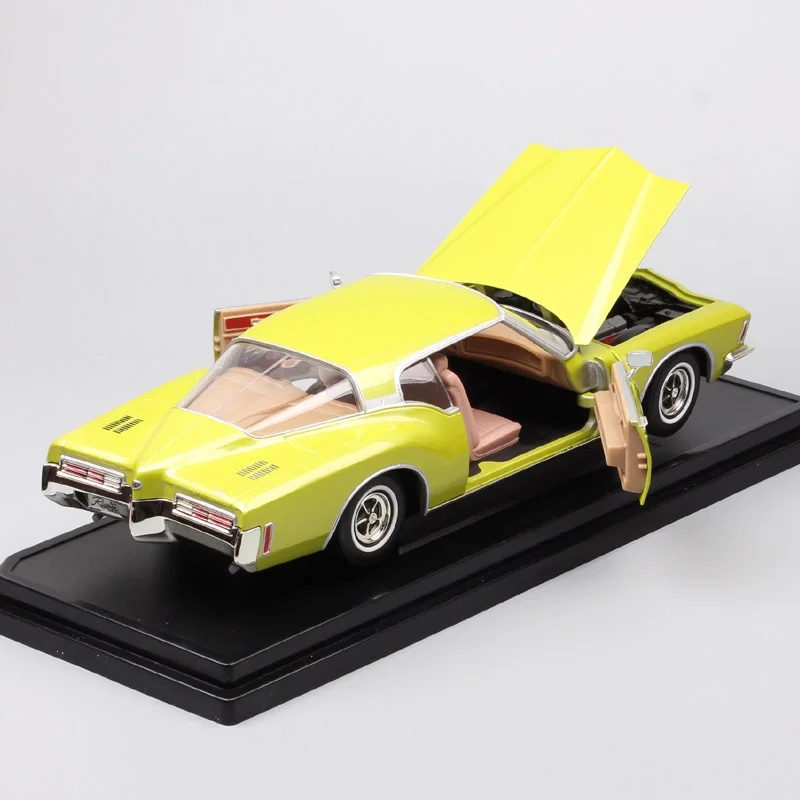 1/18 большой масштаб Роскошная классика 1971 Buick Riviera GS super boattail литые автомобили модели Детские Авто Машинки Игрушки коллекционные для мальчиков