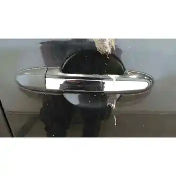 

826512B010 HANDLE OUTER FRONT RIGHT Hyundai SANTA FAITH (BM)