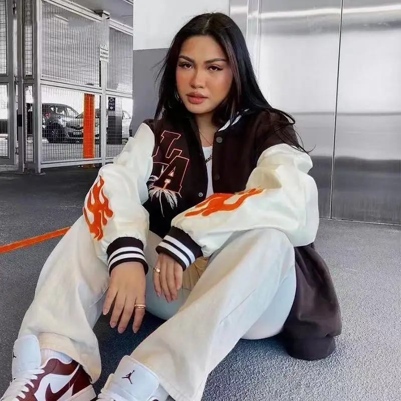 

2021 new blue loose embroidered fashion jacket retro brown autumn and winter oversized bomber jacket baseball coat women