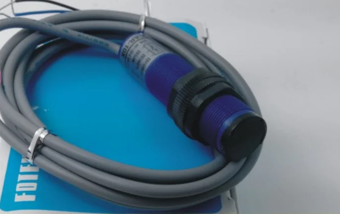 

Taiwan Yangming FOTEK photoelectric switch CAR-10X