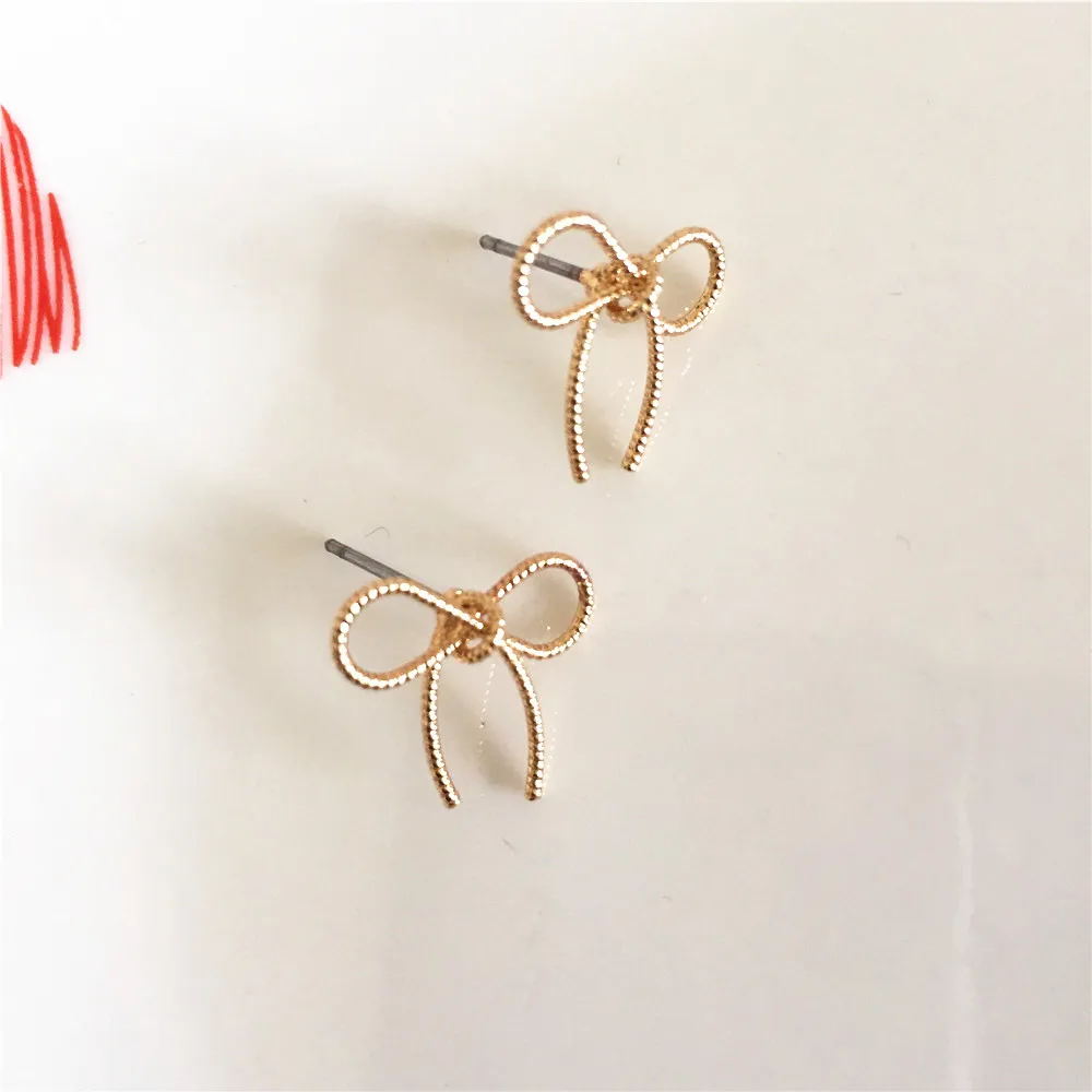 

2019 S/S new arrival cute gold color plating small ribbon stud earring for girl summer lovely pendientes mujer moda 2019