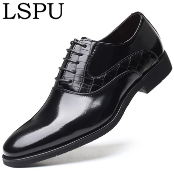 

2020 New Arrival Pointed Toe Men Leather Shoes Lace Up Breathable Casual Business Men Shoes Fashion Men Dress Shoes Plus Size