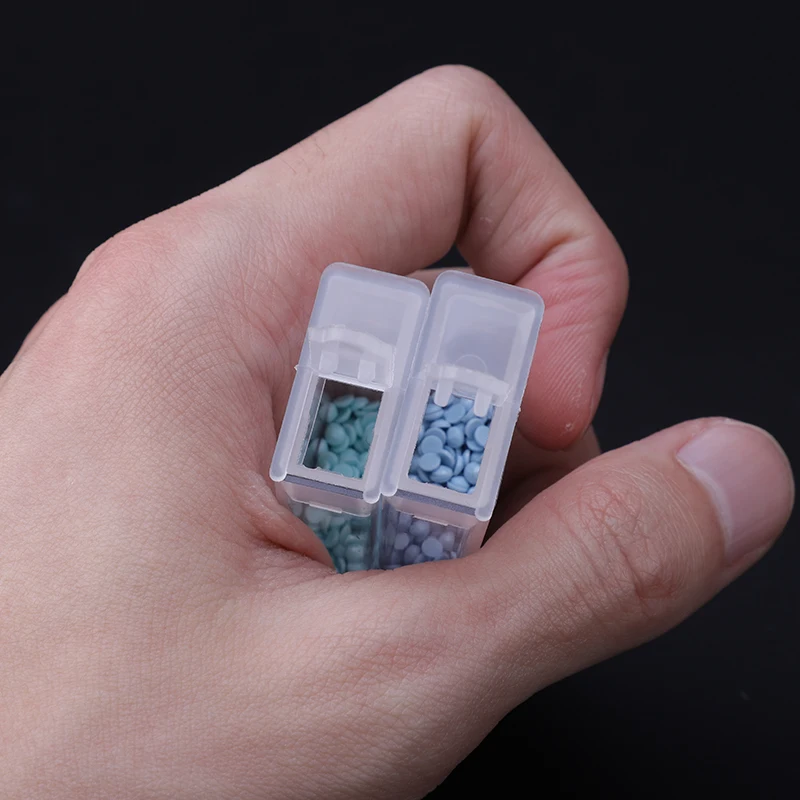 64pcs-Plastic-Diamond-Painting-Accessories-with-Bottles-Container-Storage-Box-Diamant-Painting-Holder-Daimond-painting-Box (3)