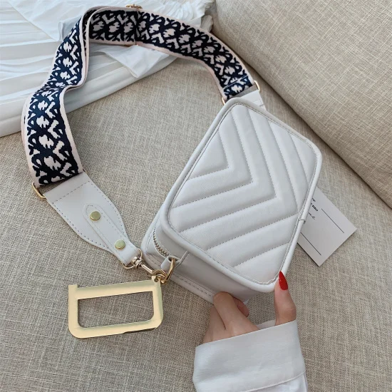 Маленькая квадратная сумка через плечо из искусственной кожи для женщин дизайнерская сумка через плечо женские сумки модные 6239 на молнии с буквенным принтом - Цвет: Белый