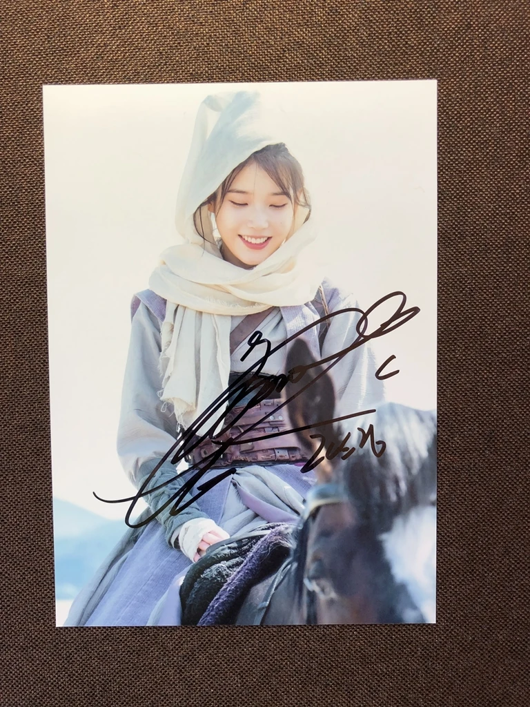 Ручная подписка Lee Ji Eun IU фото с автографом 5*7 отель Deluna 79K3