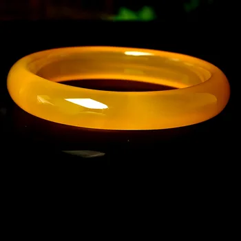 

Venta caliente boutique jade fina pulsera gruesa pulsera de jade de oro natural envía el regalo de cumpleaños de la novia