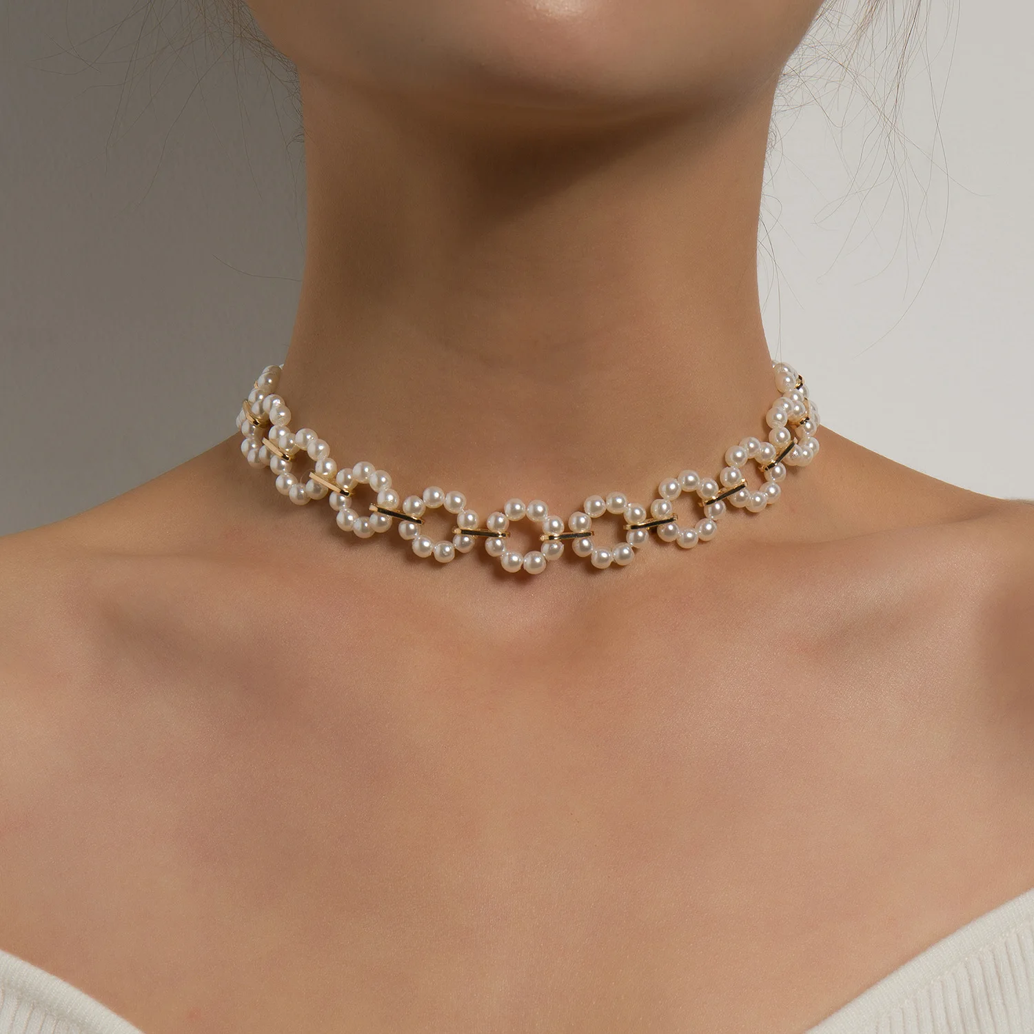 Elegant Fashion New Pearl Round Imitation Flower Choker Necklace For Women Hip Hop Short Collar Party Gift | Украшения и