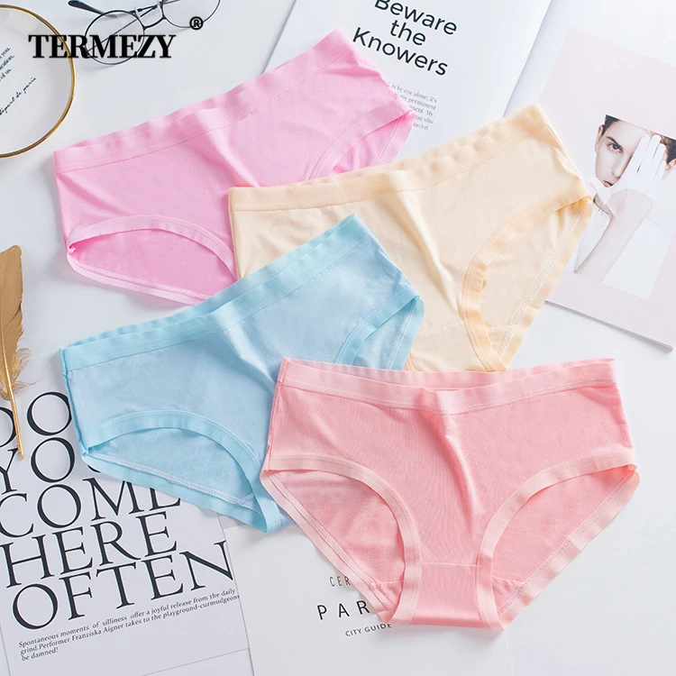 

TERMEZY 3Pcs/Set Seamless Panty Set Underwear Female Comfort Lingerie Fashion Female Low-Rise Briefs Sexy Panties Free Shipping