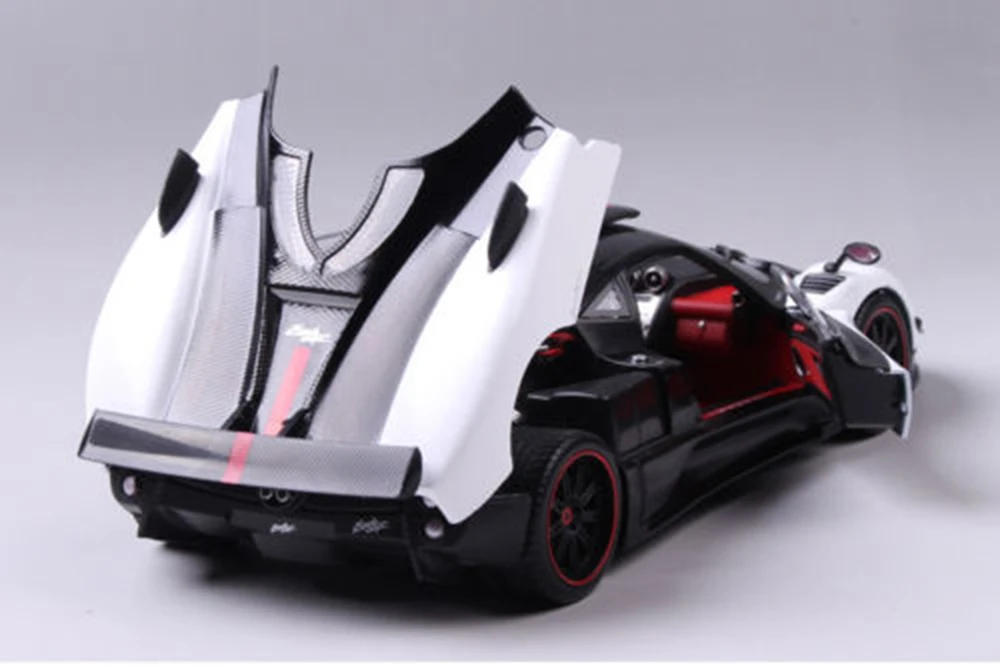 Литой автомобиль 1:18 Масштаб Пагани Huayra призрак сына автомобили-модельная игрушка автомобили 1/18 автомобиль для детей игрушки