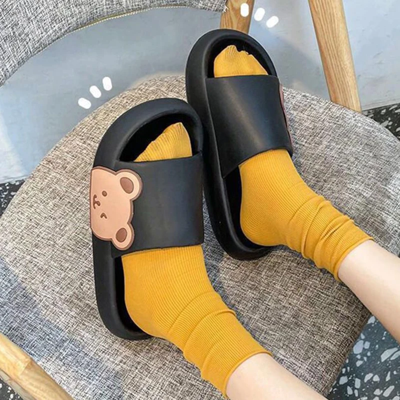 Summer Slippers Women Sandals Beach Slides Flip Flops Cute Bear Thick Sole Slipper Female Anti-skid Bathroom Home Soft Slippers