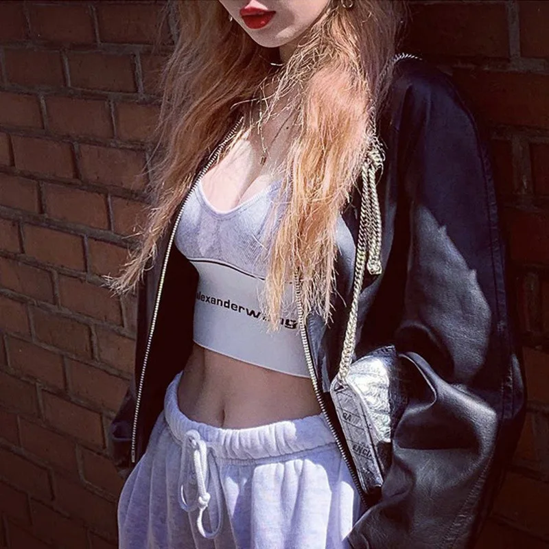 11214626828_1973477789