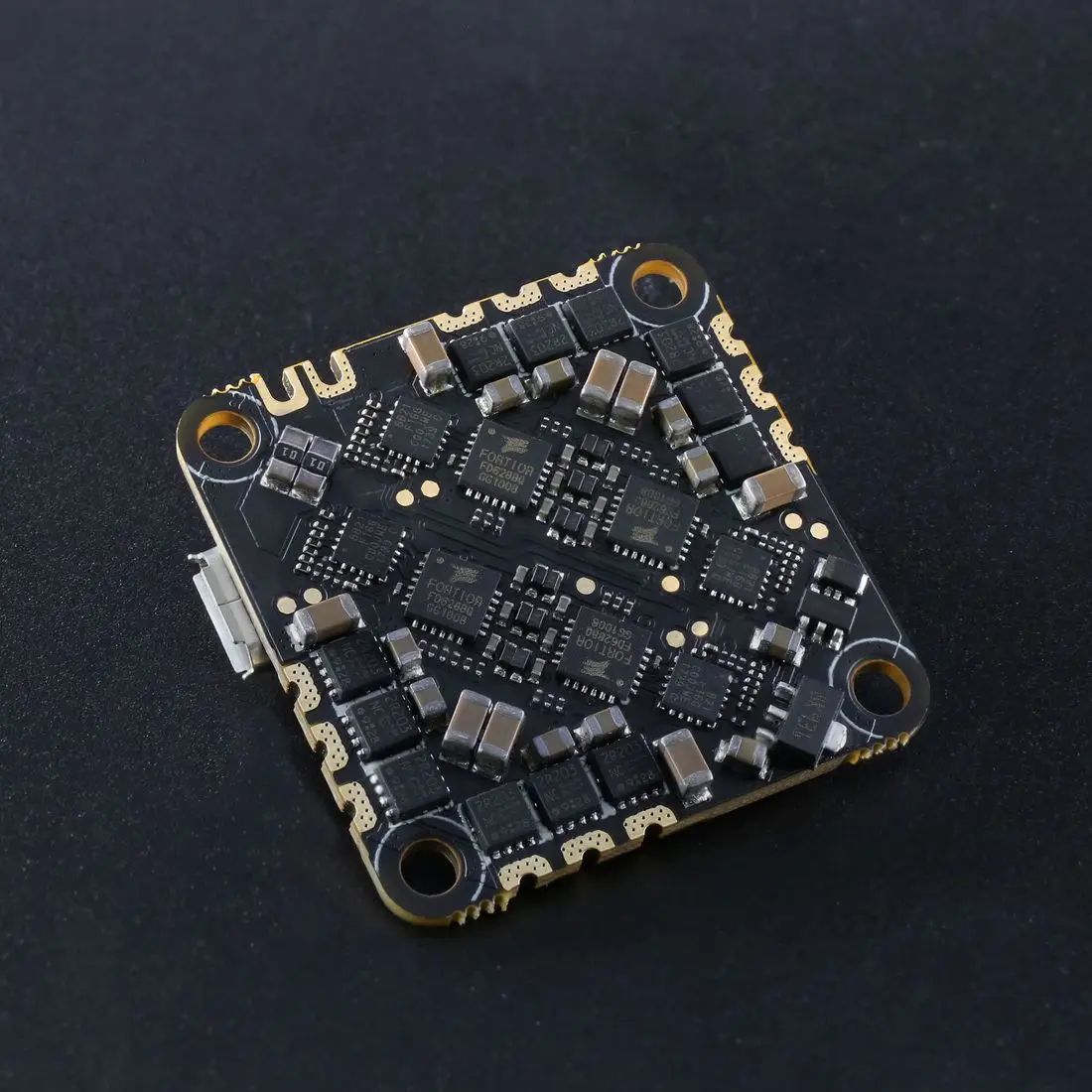 GEPRC GEP-20A-F4 AIO F4 Контроллер полета 20A Blheli S 4в1 ESC Поддержка 2-4S батарея для RC DIY FPV гоночный Дрон зубочистка Bwhoop