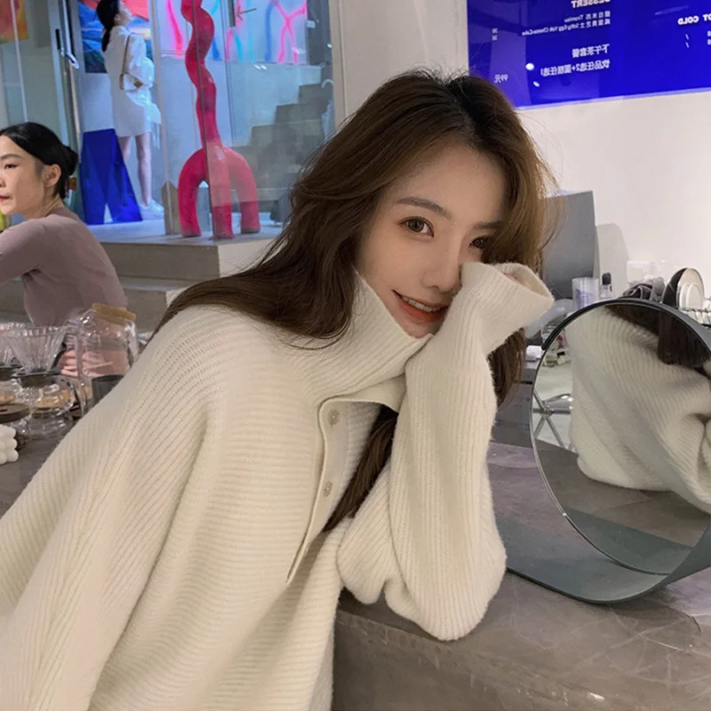 

2020 Autumn and Winter New High-necked Sweet and Cute Pullover Sweater Button Design Lazy Knit Sweater Loose Outer Wear Women