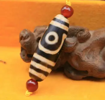 

Magic Power Tibetan Old Agate 2 Eye 4 Stripe Love Totem dZi Bead 41MM Amulet LZKAmulet Amulet Amulet Talisman LKbrother