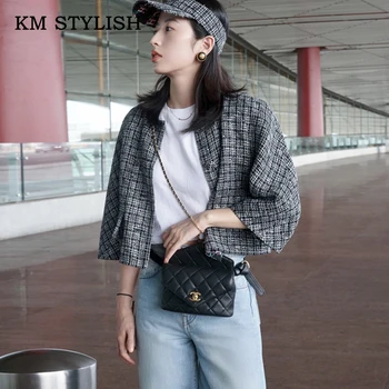 

2019 Autumn winter Fashion Women Flare-sleeve Casual Coat Plaid Pockets Jacket Female Short O-neck Outwear