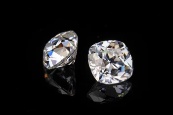 

Pretty Moissanite 8*8mm EF Cushion Old Mine Cut VVS 3ct Test Passed Possitive Loose Gemstone For Jewelry making