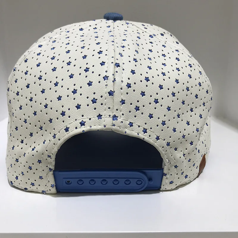 17588749585_379989791