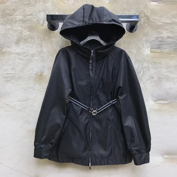 

Runway Jacket Women 2020 Fashion Lady Solid Color Loose Casual Spring Hooded Zipper Belt Street Wear High-end Jackets Slim Coats