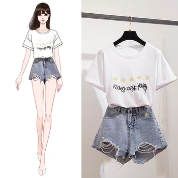 

Daisy and Letter Embroidery T-Shirt Sweet Girl Hole Jeans Short Casual Women Two Piece Sets