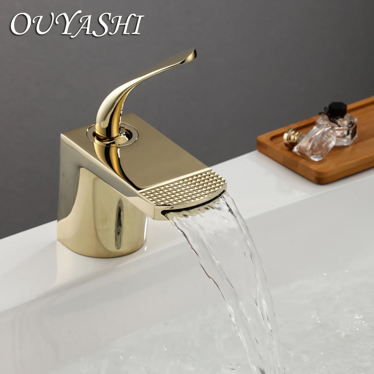 

OUYASHI new design bathroom basin faucet single holder single hole deck mounted water tap waterfall