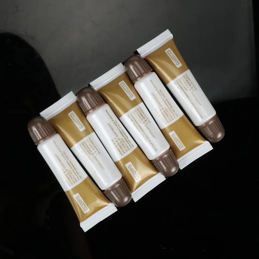 咖啡色AD油4