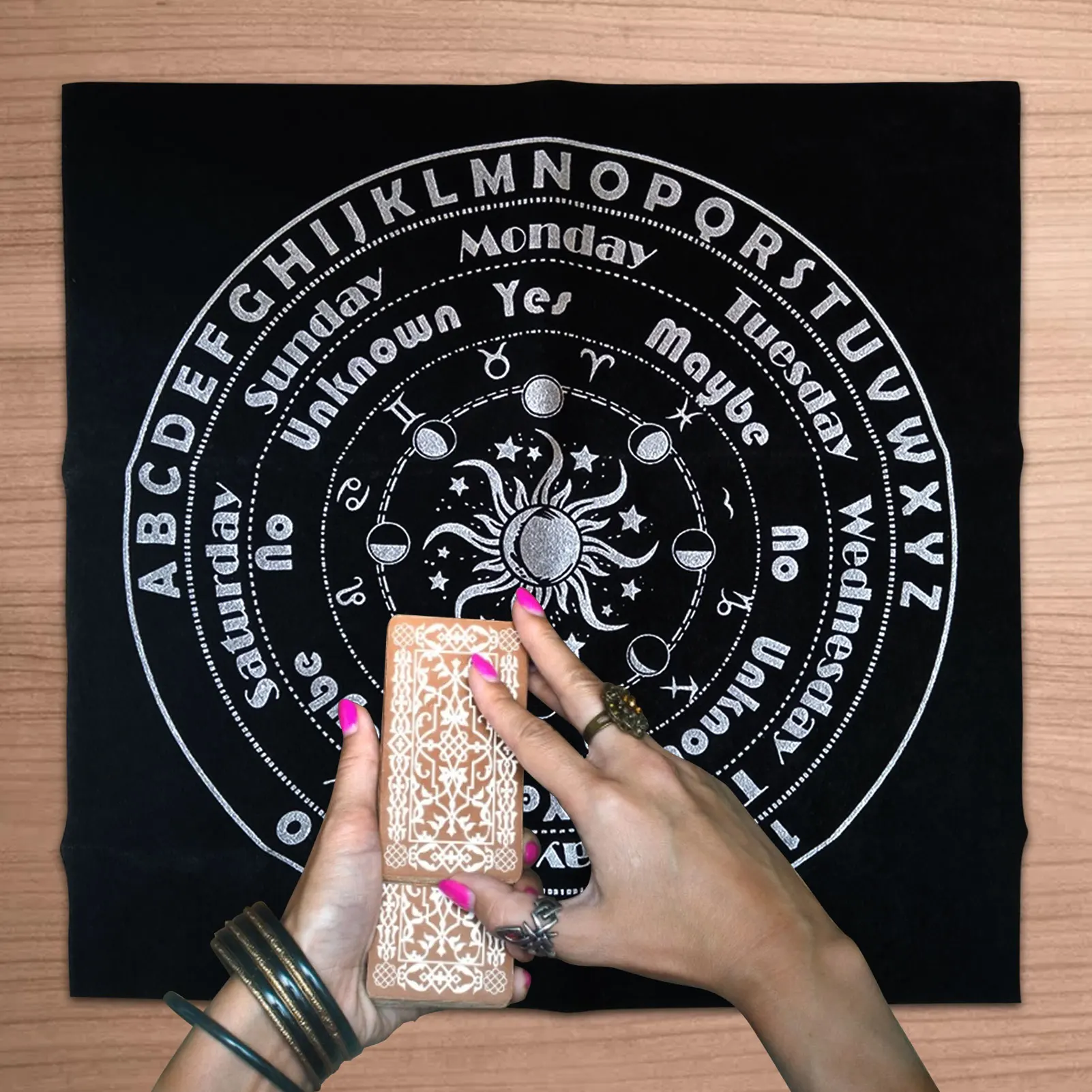

Altar Tarot Card Tablecloth Light Soft Astrology Table Cloth Alphanumeric Divination Props Crystal Healing Tarob 30*30cm #WO