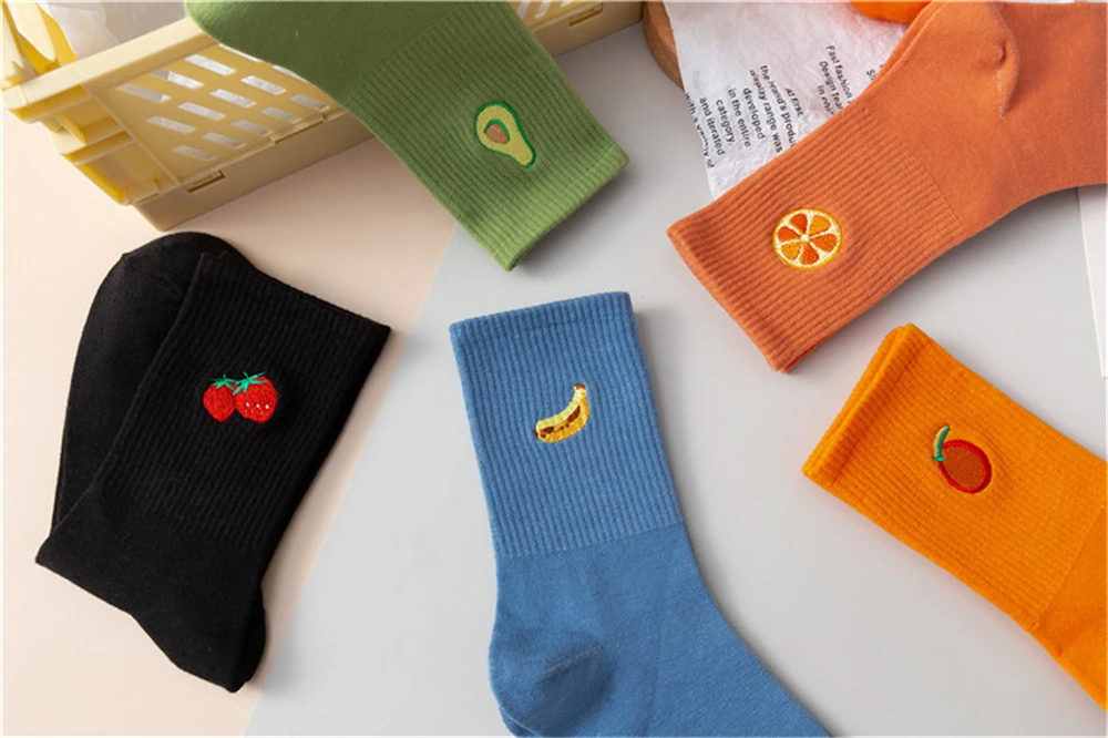 Frauen Neue Cartoon Stickerei Obst Weiche Baumwolle Socken Atmungs Mode Nette Literarischen Junge Adrette Dropship – Detail 26
