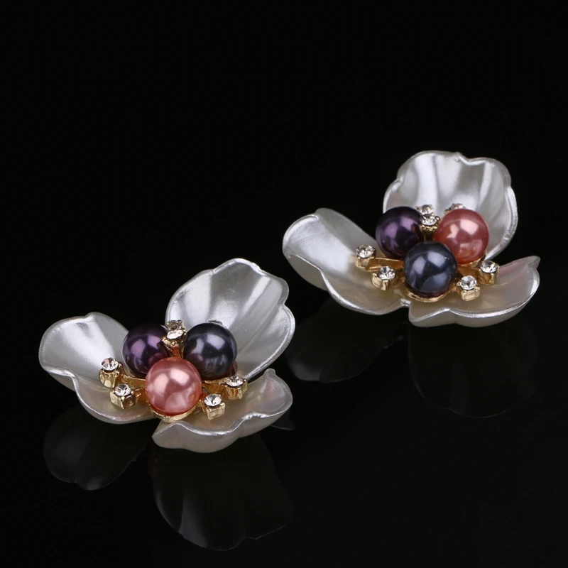 

2Pcs DIY Embroidered Sequins Beads Decorative Accessory Cloth Patch Shoe Clips