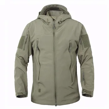 

New Men Hooded Outwear Coat Jackets Camouflage Fashion Waterproof Windproof Sports Hiking Coat LMH66