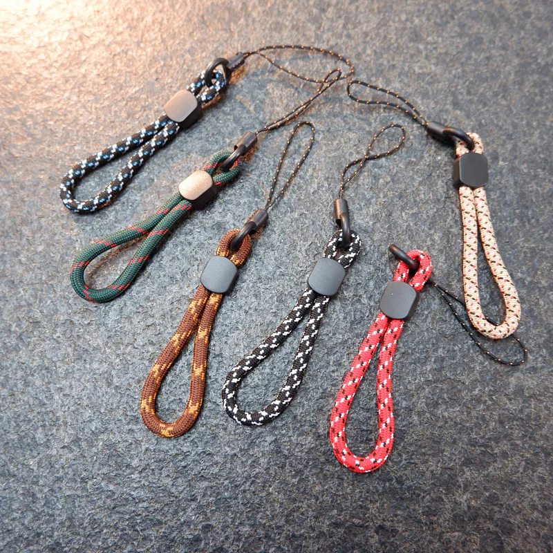 Compact Universal Lanyard - Stylish Strap
