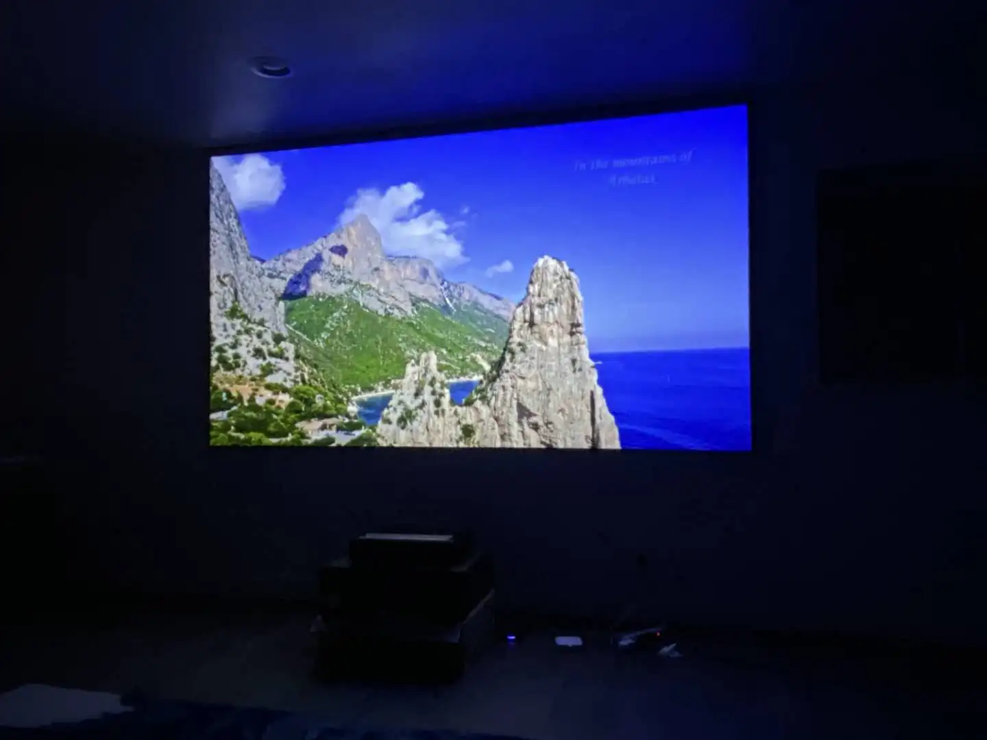 Рисунок 4 - Смарт-проектор Ingscreen