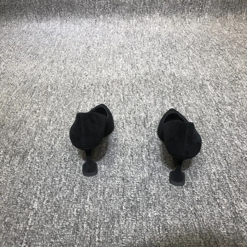 8 (2)