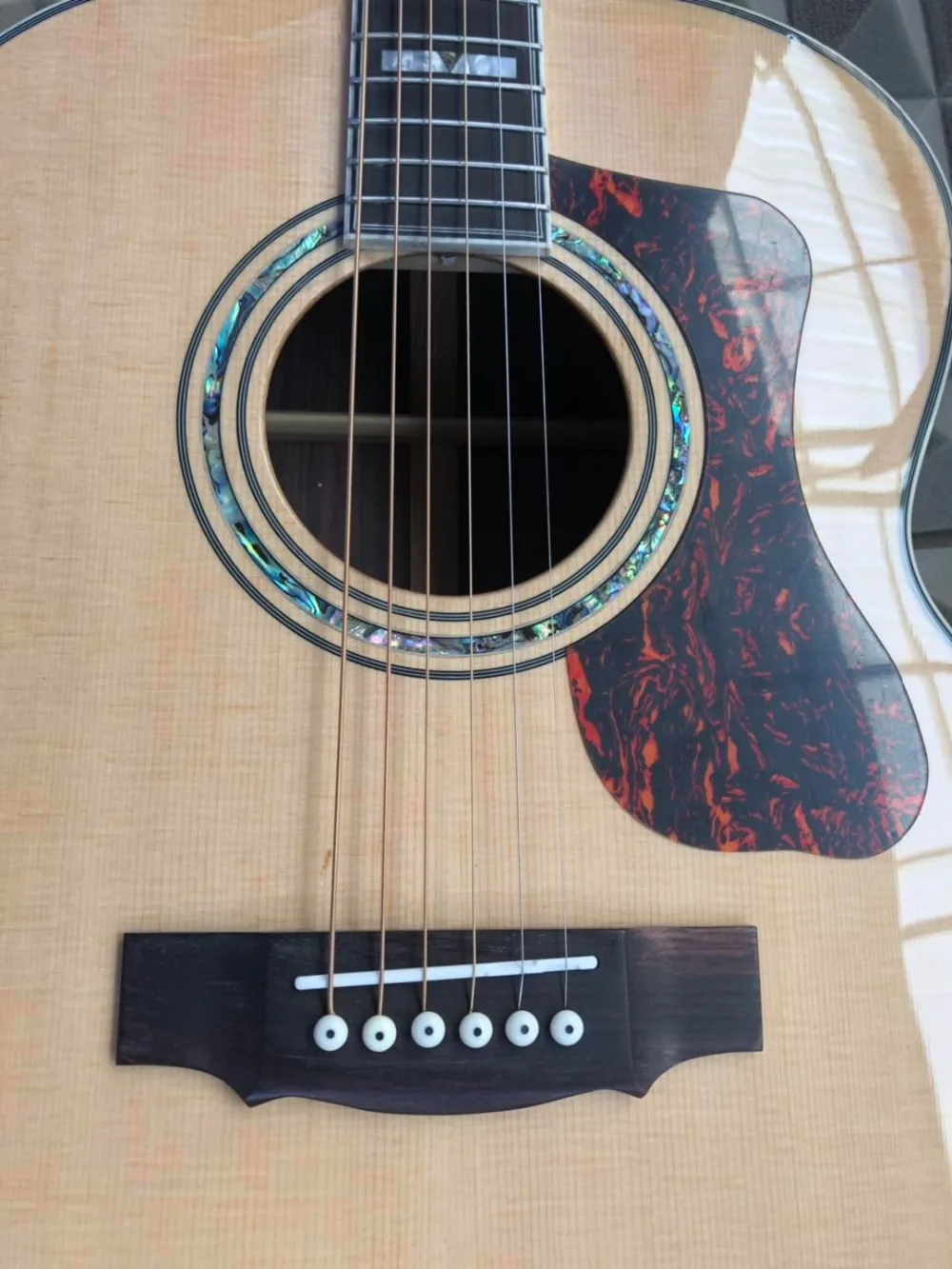 KSG 6 струн F50 твердая верхняя Джамбо Гильдия Акустическая гитара Глянцевая Естественная отделка Гильдия акустическая электрогитара