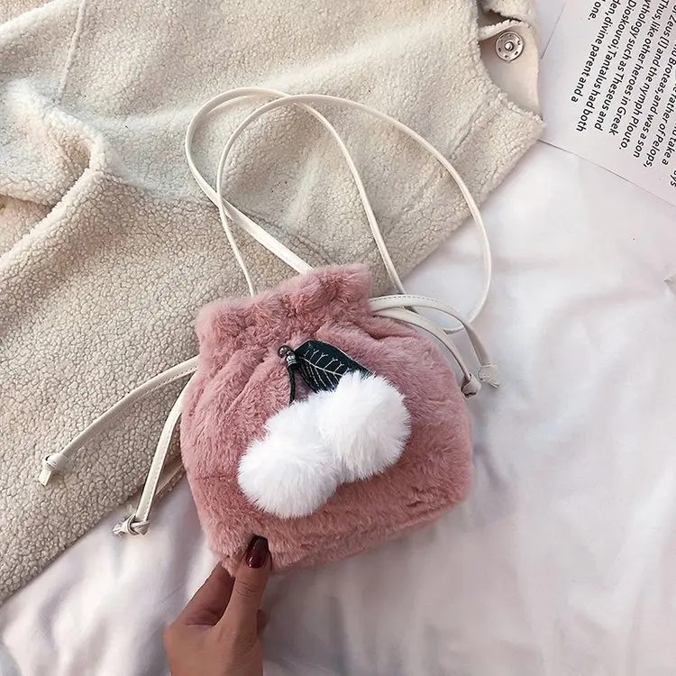 

WOMEN'S Fashion Handbag Hot Selling 2020 New Style Plush Small Bag Net Red Shoulder Plush Shoulder Bag