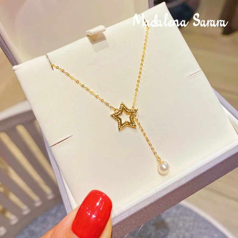 

MADALENA SARARA 7-7.5mm Akoya Pearl 18K Gold Women Necklace White Saltwater Pearl Star Pendant Necklace AU750 gold